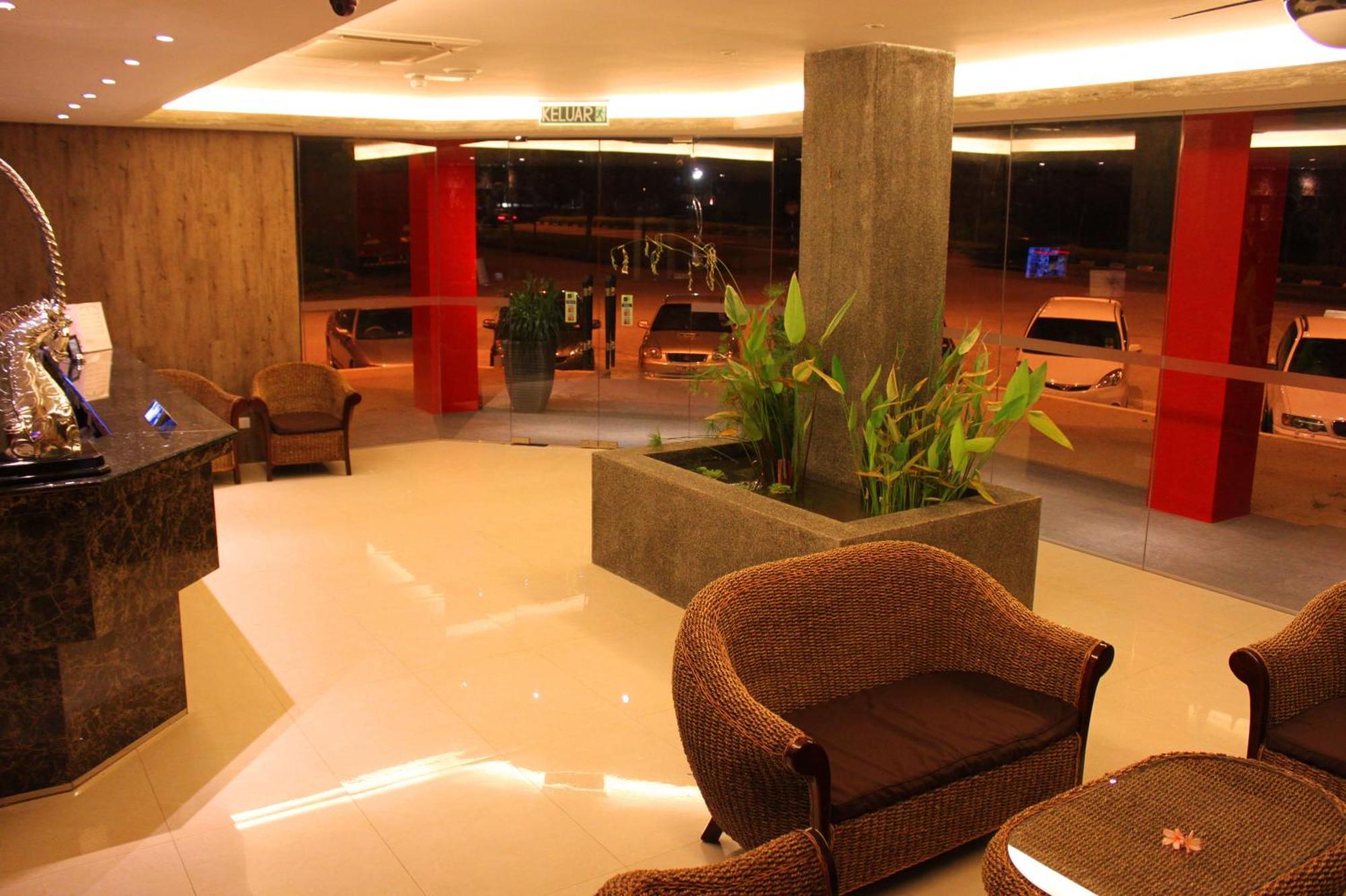 Hotel Time Boutique Nilai Buitenkant foto
